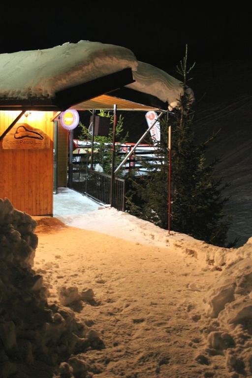 Snow Patrol Lodge Kalkandelen Dış mekan fotoğraf